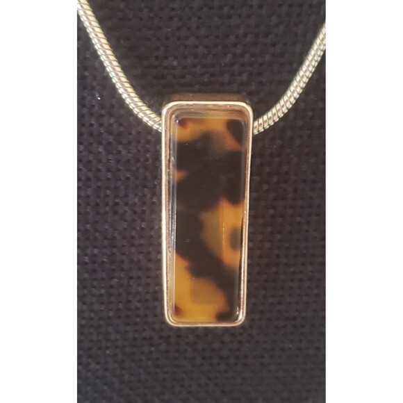 Anne Klein 19" Gold Tone Tortoise Shell Pendant Necklace - Picture 2 of 5